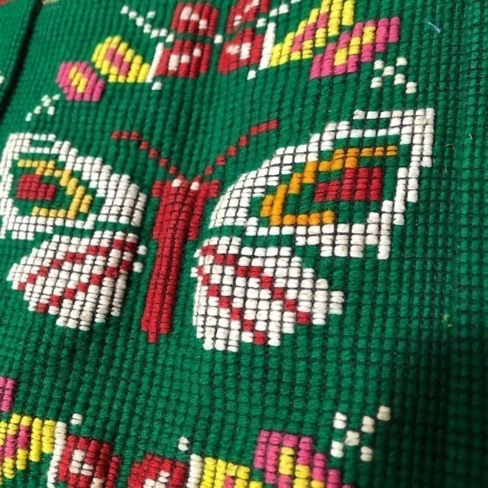 Butterfly‎ stitched tote crossbody